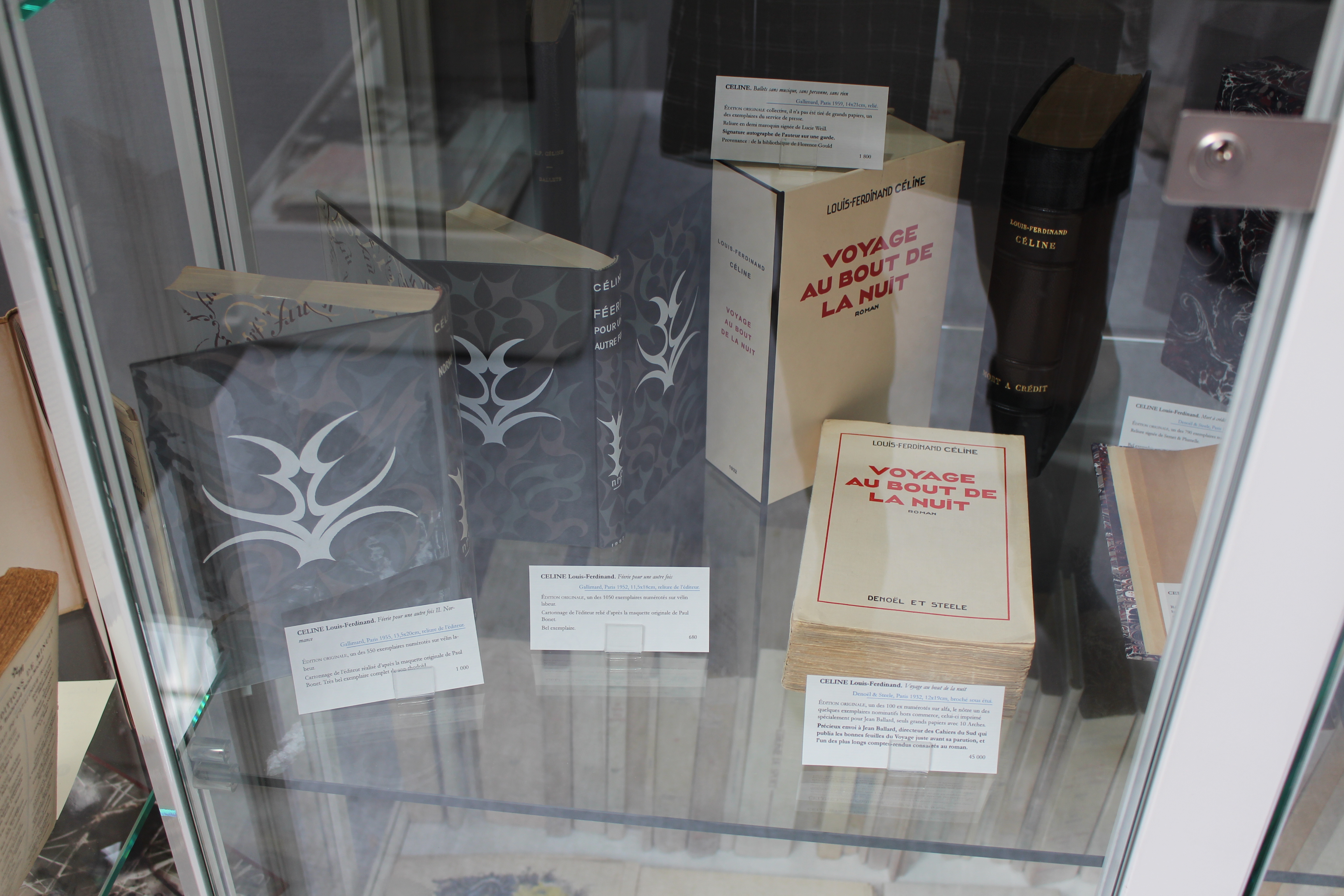 International Exhibition of old book at the Grand Palais